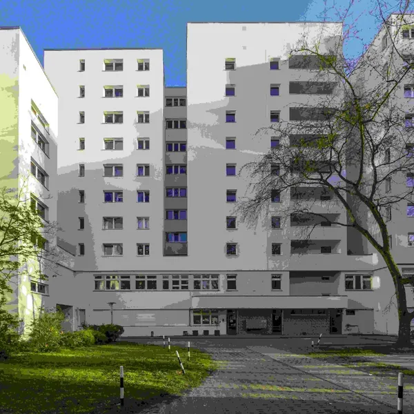 Große 2-Zimmer-Wohnung in Marienfelde — photo 1